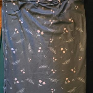 Floral Patterned Gray Skirt